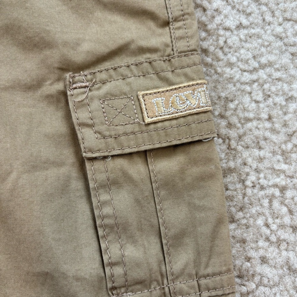 Levi's Little Boys Tan Cargo Shorts Size 6 NWT - Picture 2 of 8